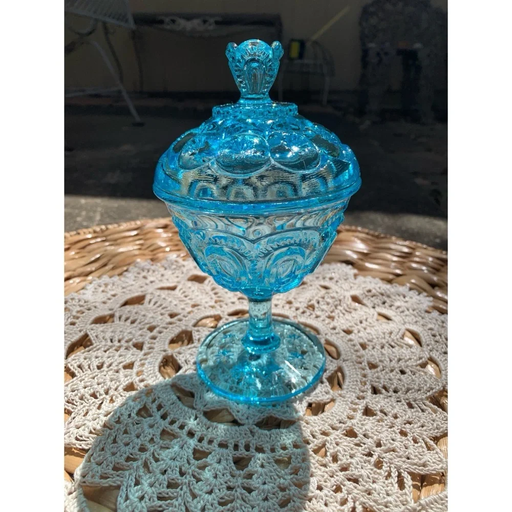 L.E. Smith Moon and Stars Sherbet Cup Lidded Electric Blue